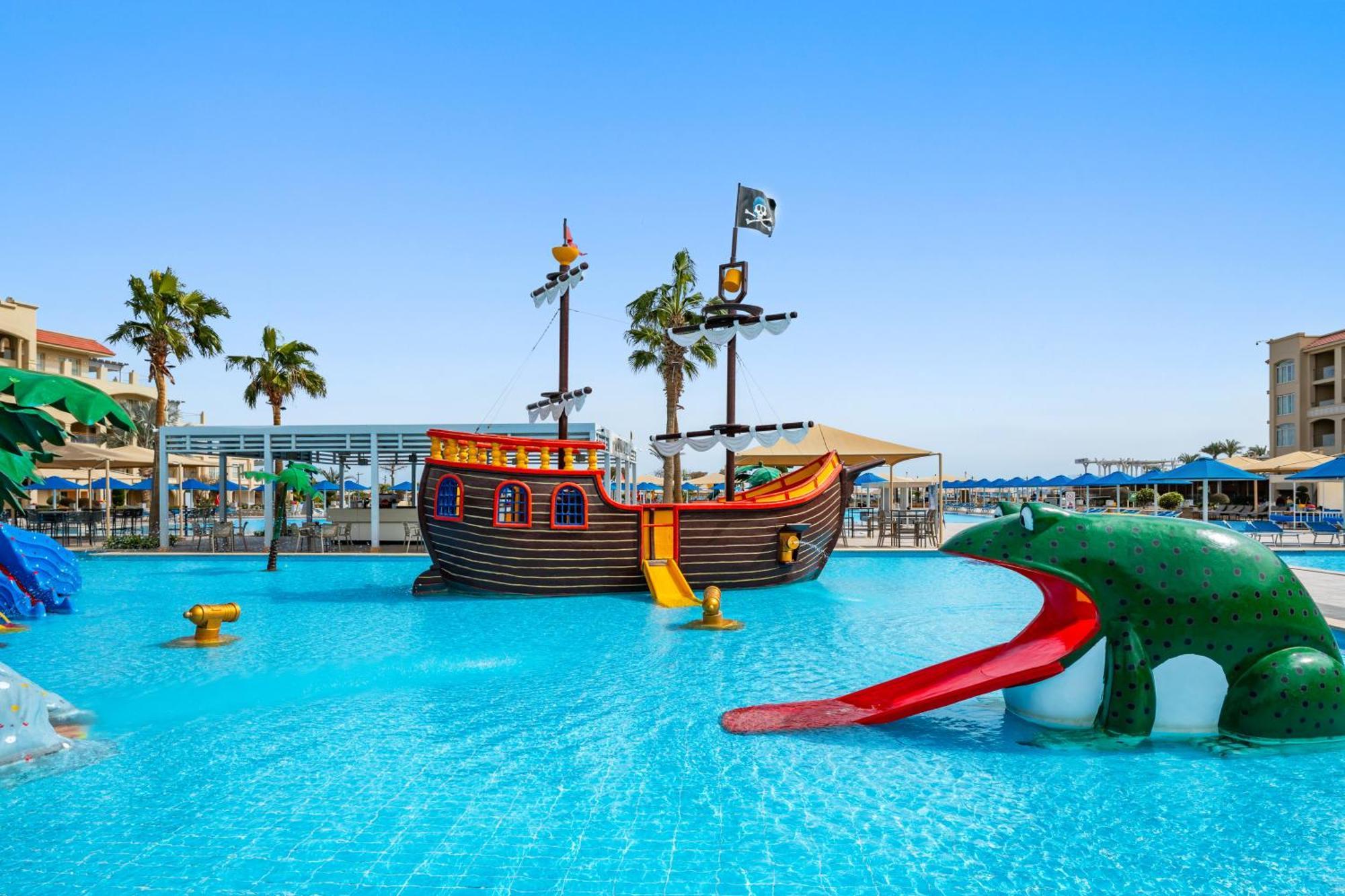 Pickalbatros White Beach Resort - Хургада Екстериор снимка